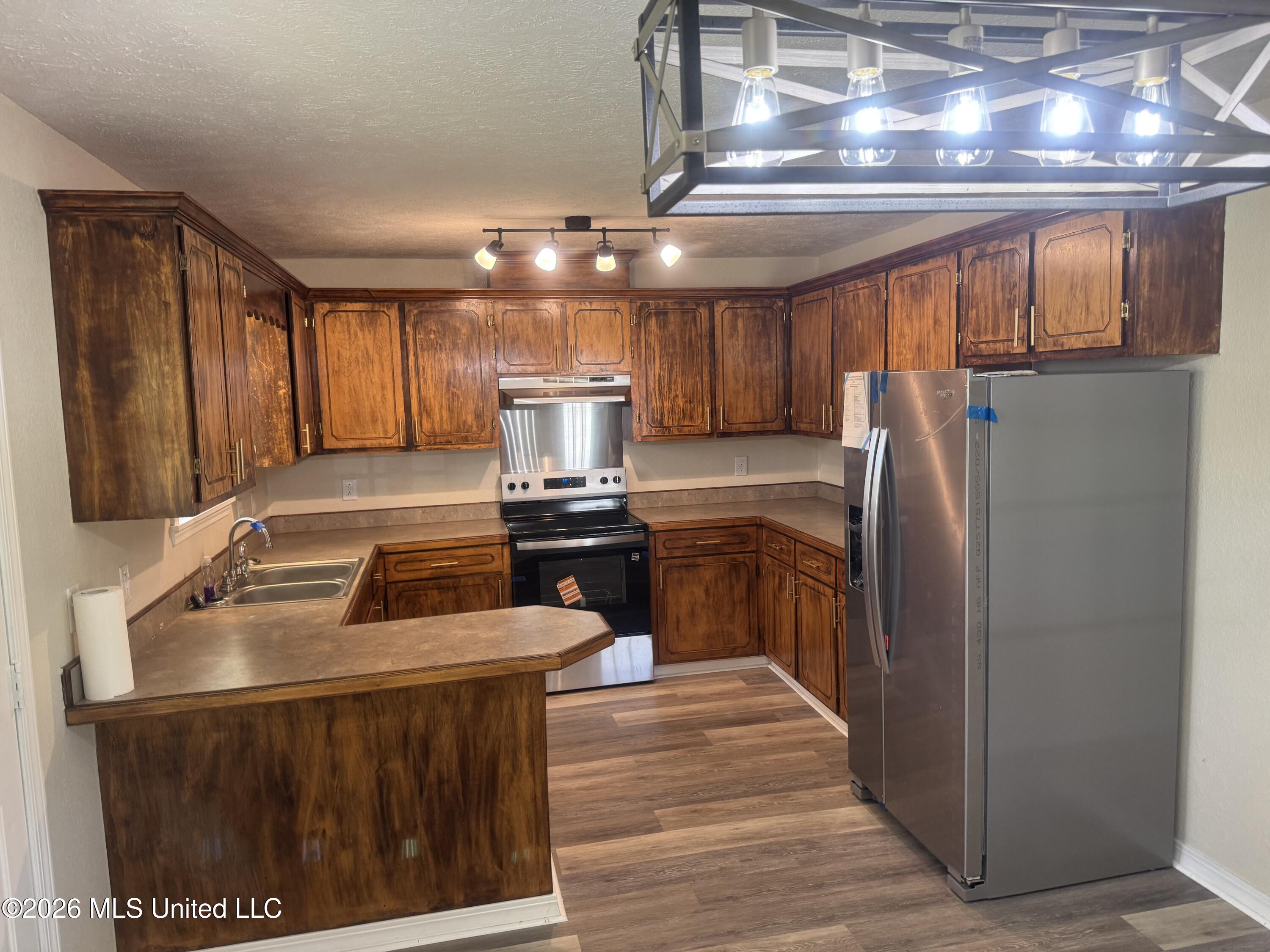 108 A B Thompson St Summit Summit, MS 39666 - Photo 11 of 15 IMG_6716