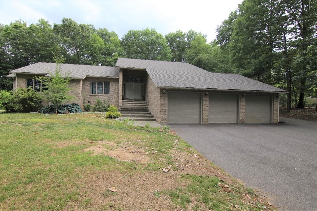 7 Reservoir Road Southwick, MA 01077 - Photo 1 of 28 Gallery Image 1