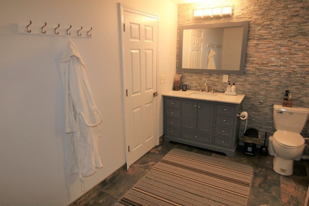 7 Reservoir Road Southwick, MA 01077 - Photo 22 of 28 Gallery Image 22