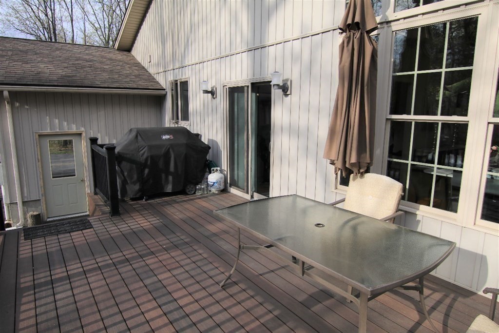 7 Reservoir Road Southwick, MA 01077 - Photo 24 of 28 Gallery Image 24