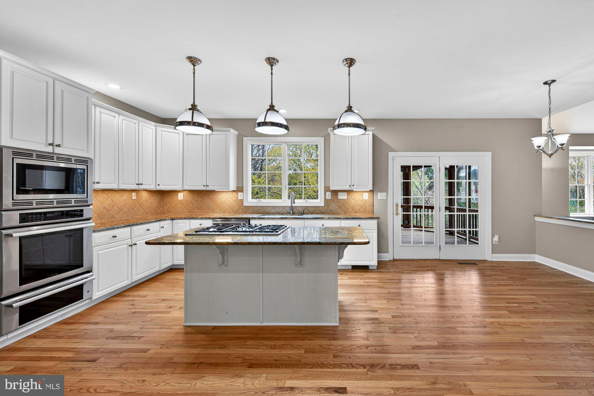 1702 Landon Hill Road Vienna, VA 22182 - Photo 25 of 111