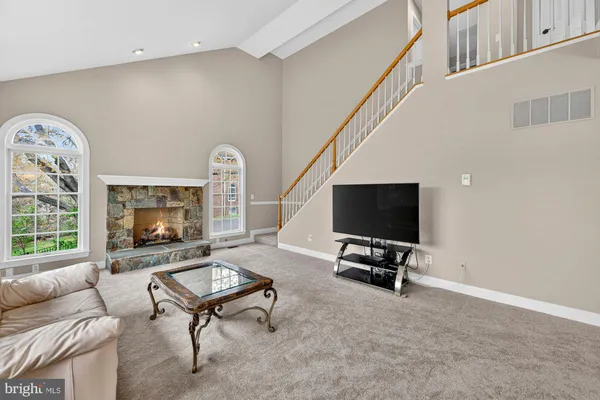 $1,500,000 | 1702 Landon Hill Road, Vienna, VA 22182