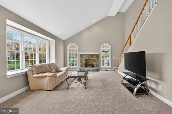 $1,500,000 | 1702 Landon Hill Road, Vienna, VA 22182