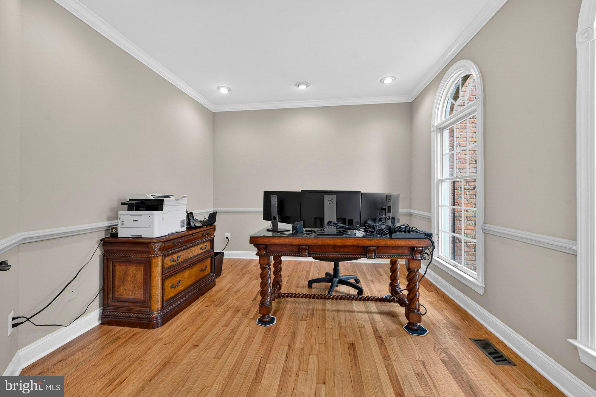 1702 Landon Hill Road Vienna, VA 22182 - Photo 34 of 111