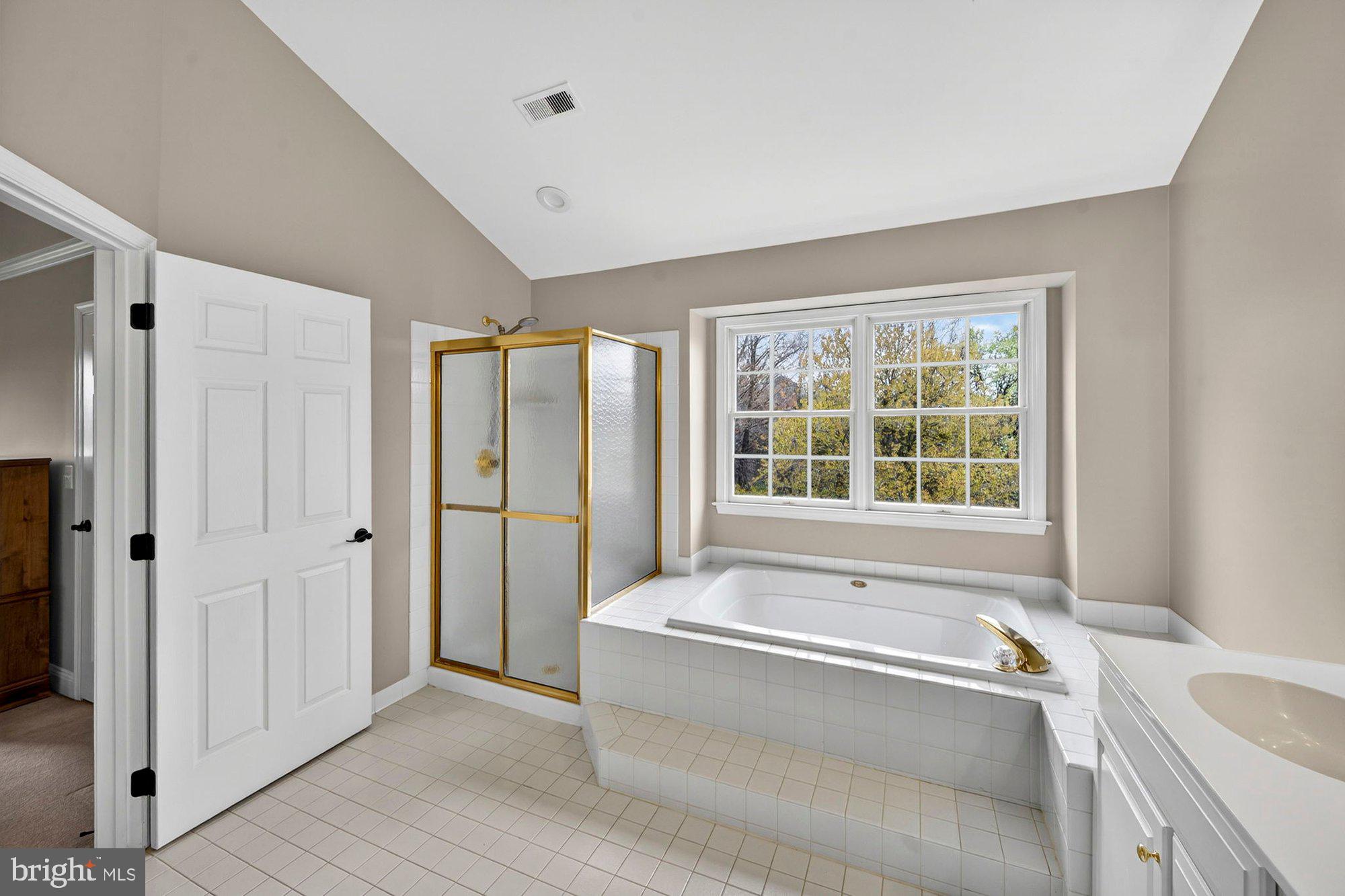 1702 Landon Hill Road Vienna, VA 22182 - Photo 48 of 111