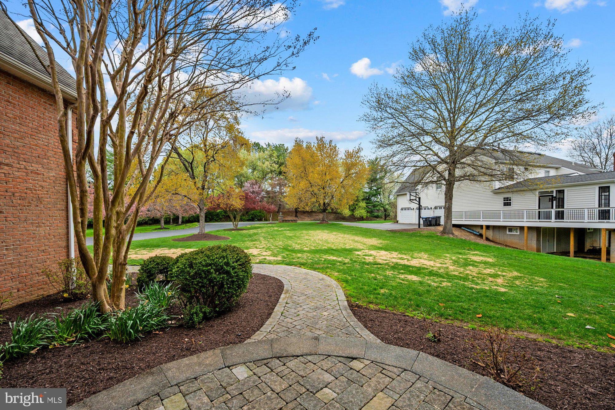 1702 Landon Hill Road Vienna, VA 22182 - Photo 92 of 111