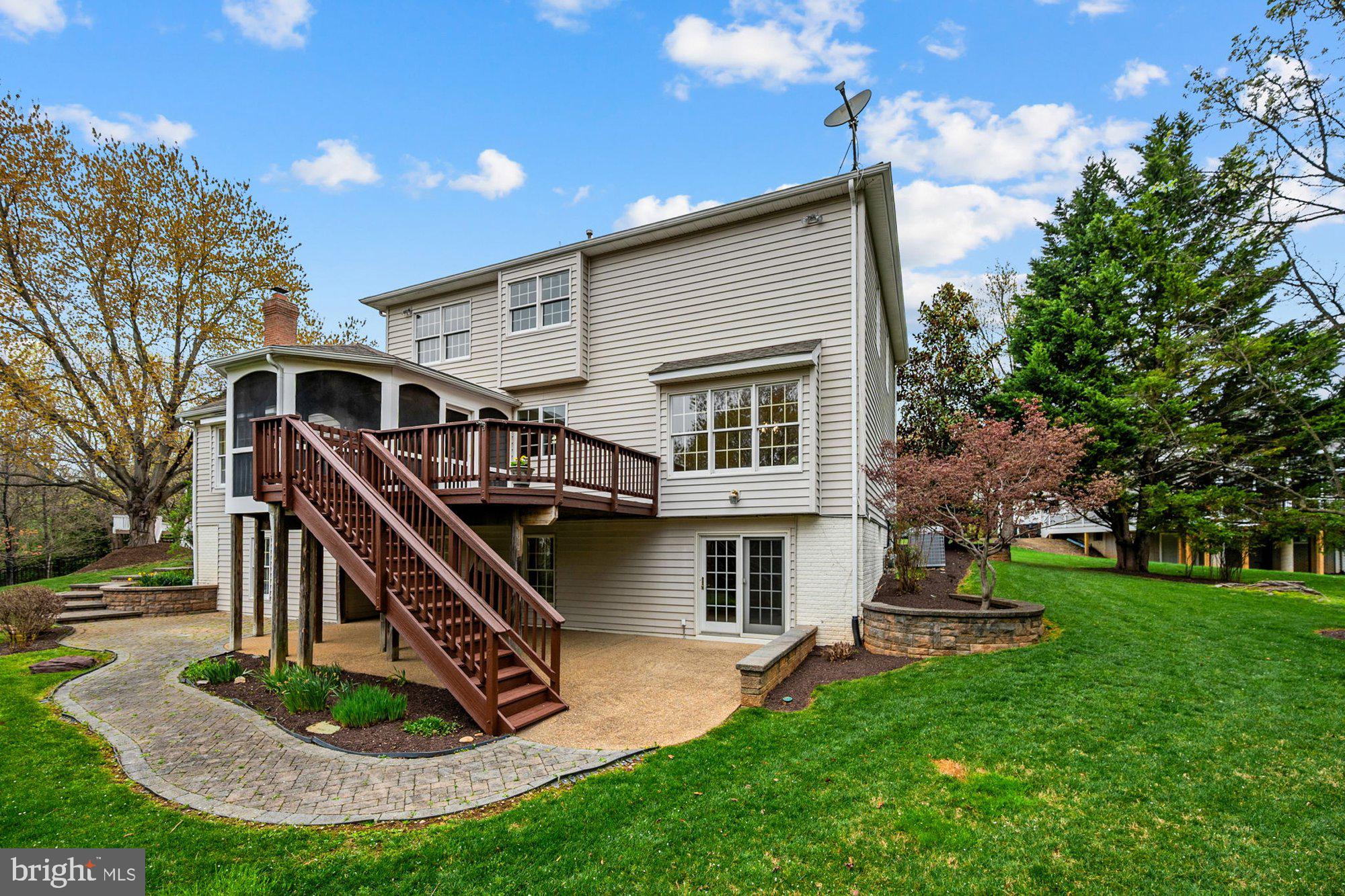 1702 Landon Hill Road Vienna, VA 22182 - Photo 94 of 111