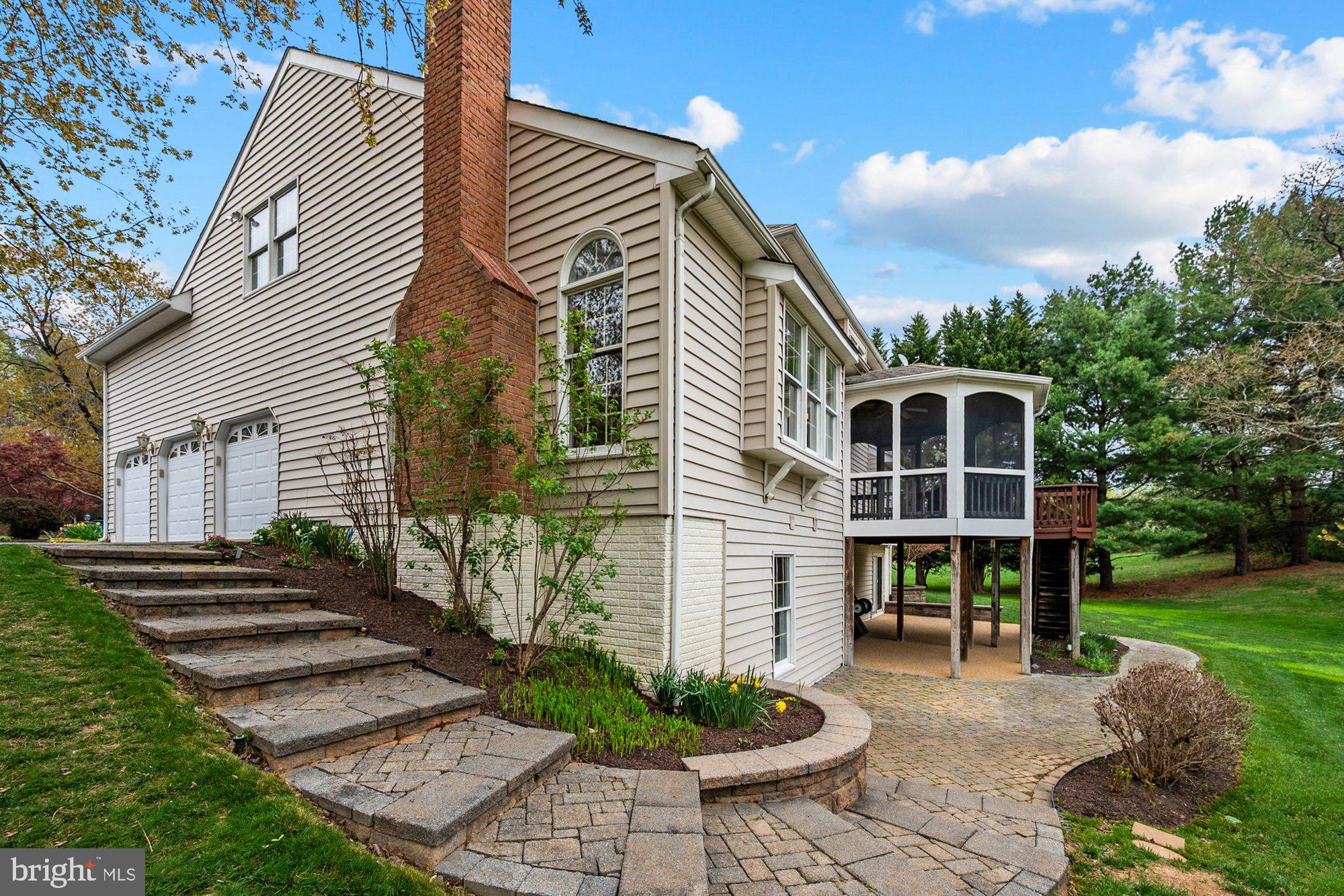 1702 Landon Hill Road Vienna, VA 22182 - Photo 97 of 111