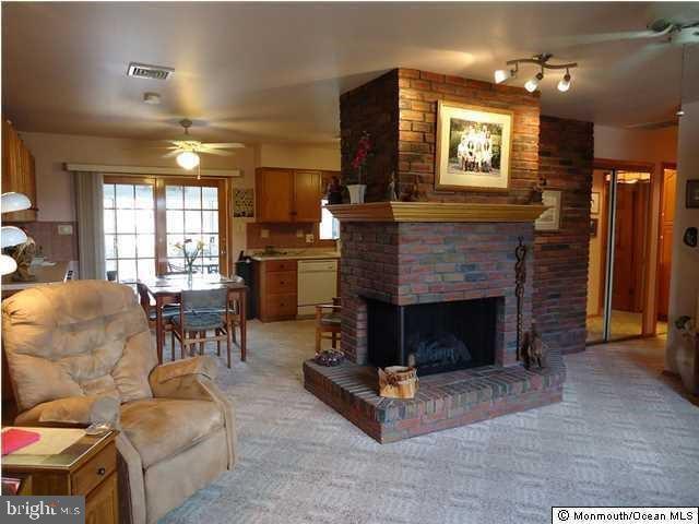 204 Rahway Road Barnegat, NJ 08005 - Photo 5 of 20