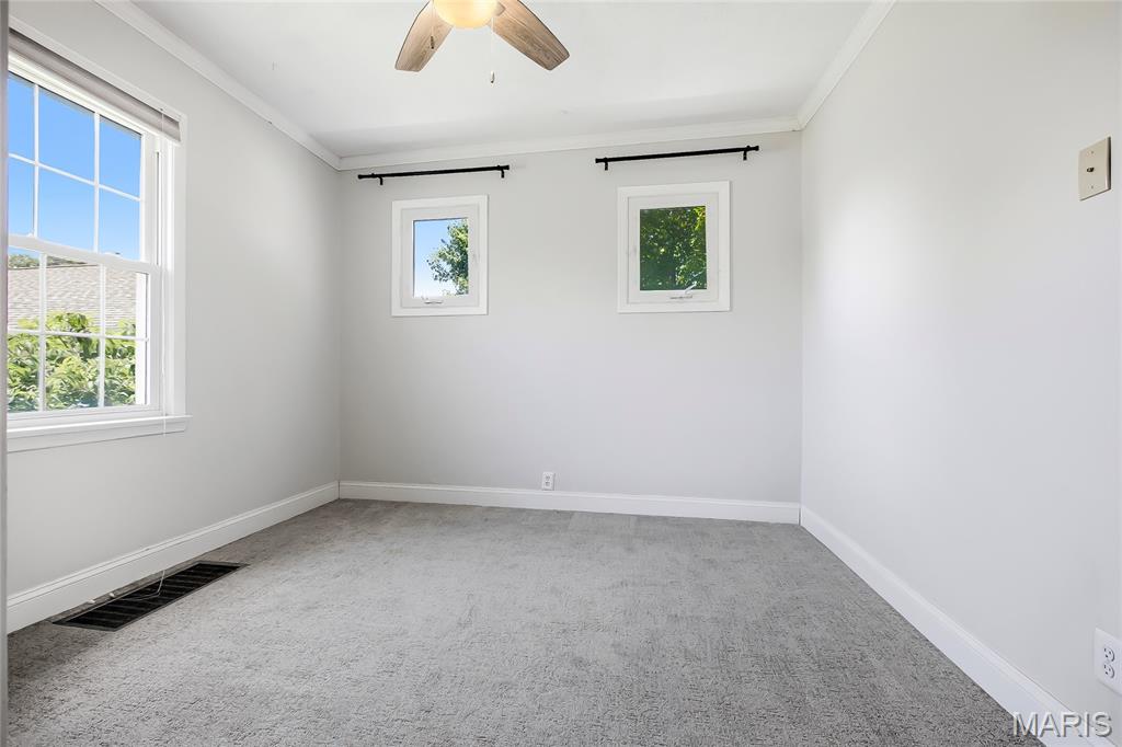 7601 Rannells Avenue Maplewood, MO 63143 - Photo 10 of 18 Gallery Image 10