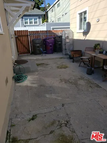 $1,900,000 | 435 West 11th Street, Long Beach, CA 90813