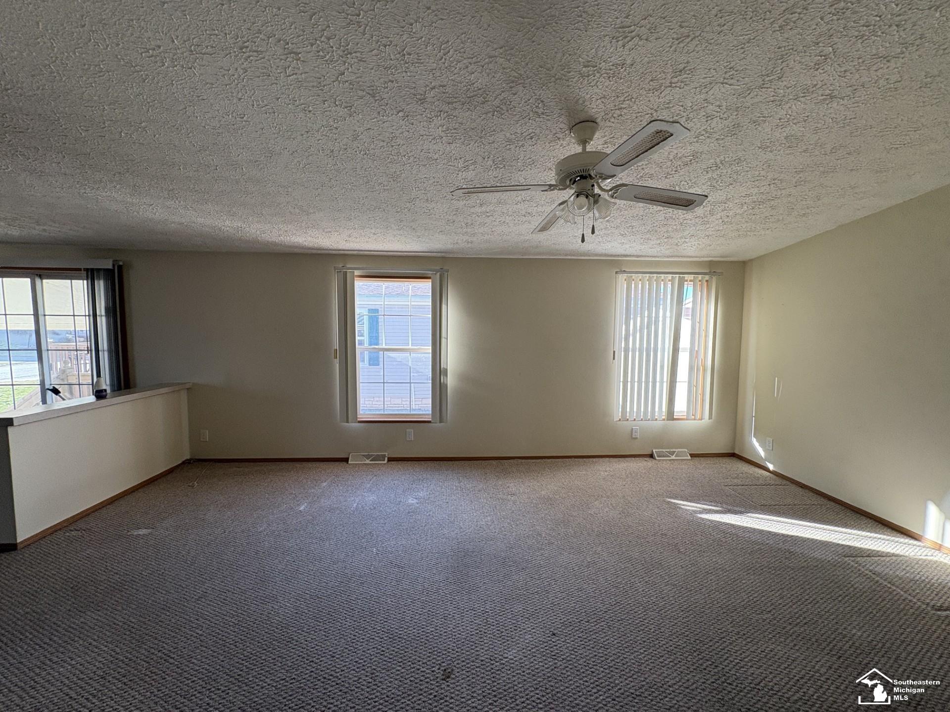 13565 Pear Street Carleton, MI 48117 - Photo 9 of 18