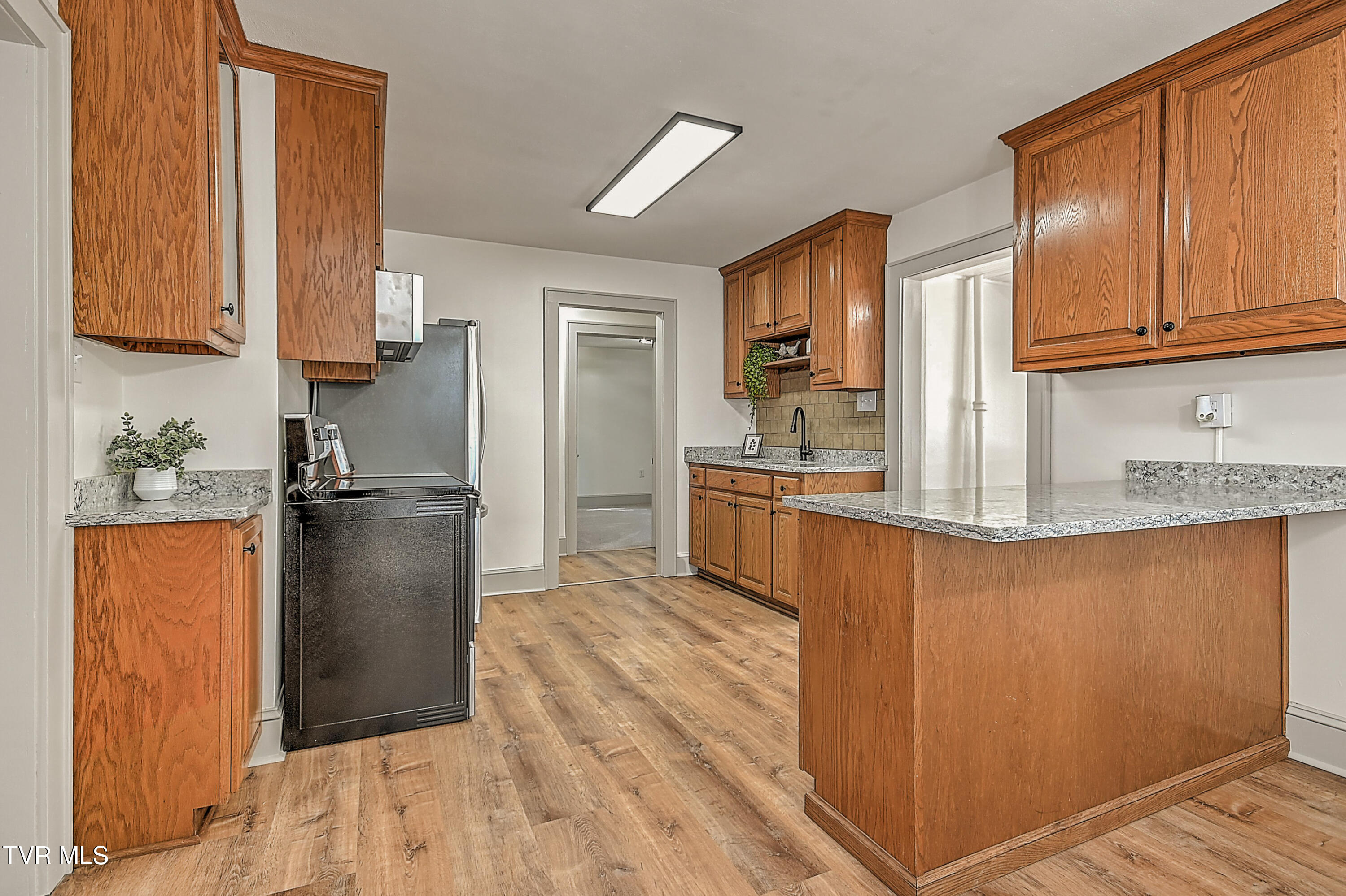 496 Pleasant Grove Road Bluff City, TN 37618 - Photo 29 of 39 496 Pleasant Grove KB-21