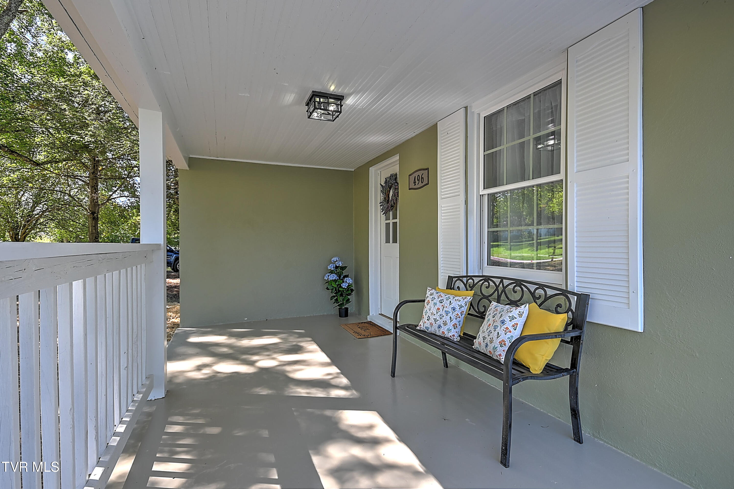 496 Pleasant Grove Road Bluff City, TN 37618 - Photo 4 of 39 496 Pleasant Grove KB-10