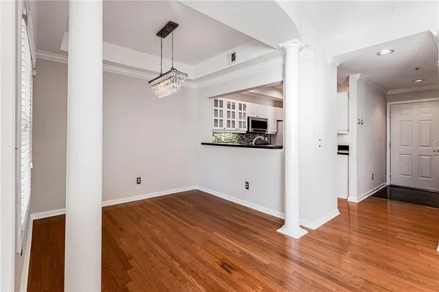 $2,500 | 3636 Habersham Road Northwest, Unit 1307, Atlanta, GA 30305