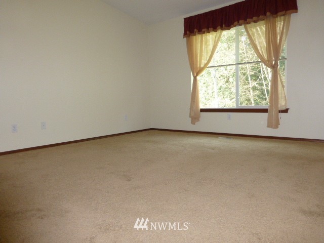 21314 11th Drive Southeast Bothell, WA 98021 - Photo 12 of 19 Gallery Image 12