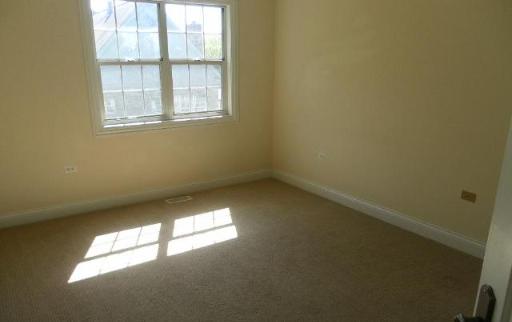 31 Foxcroft Road, Unit 111 Naperville, IL 60565 - Photo 9 of 10