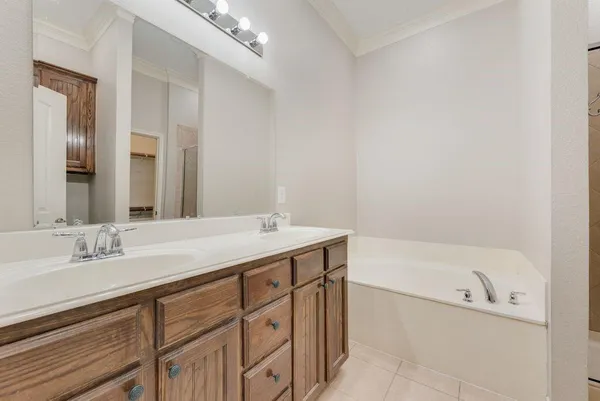 $1,895 | 2155 Colby Lane, Wylie, TX 75098