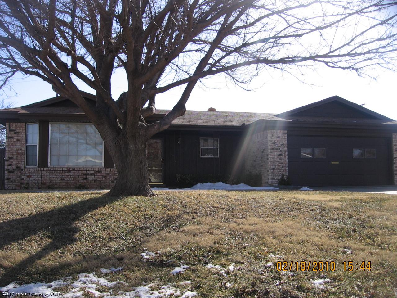 2603 Douglas Drive Amarillo, TX 79110 - Photo 1 of 20 FRONT VIEW