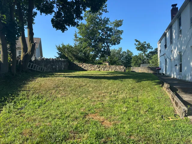 $1,800 | 55 Bouton Street, Unit 1, Norwalk, CT 06854