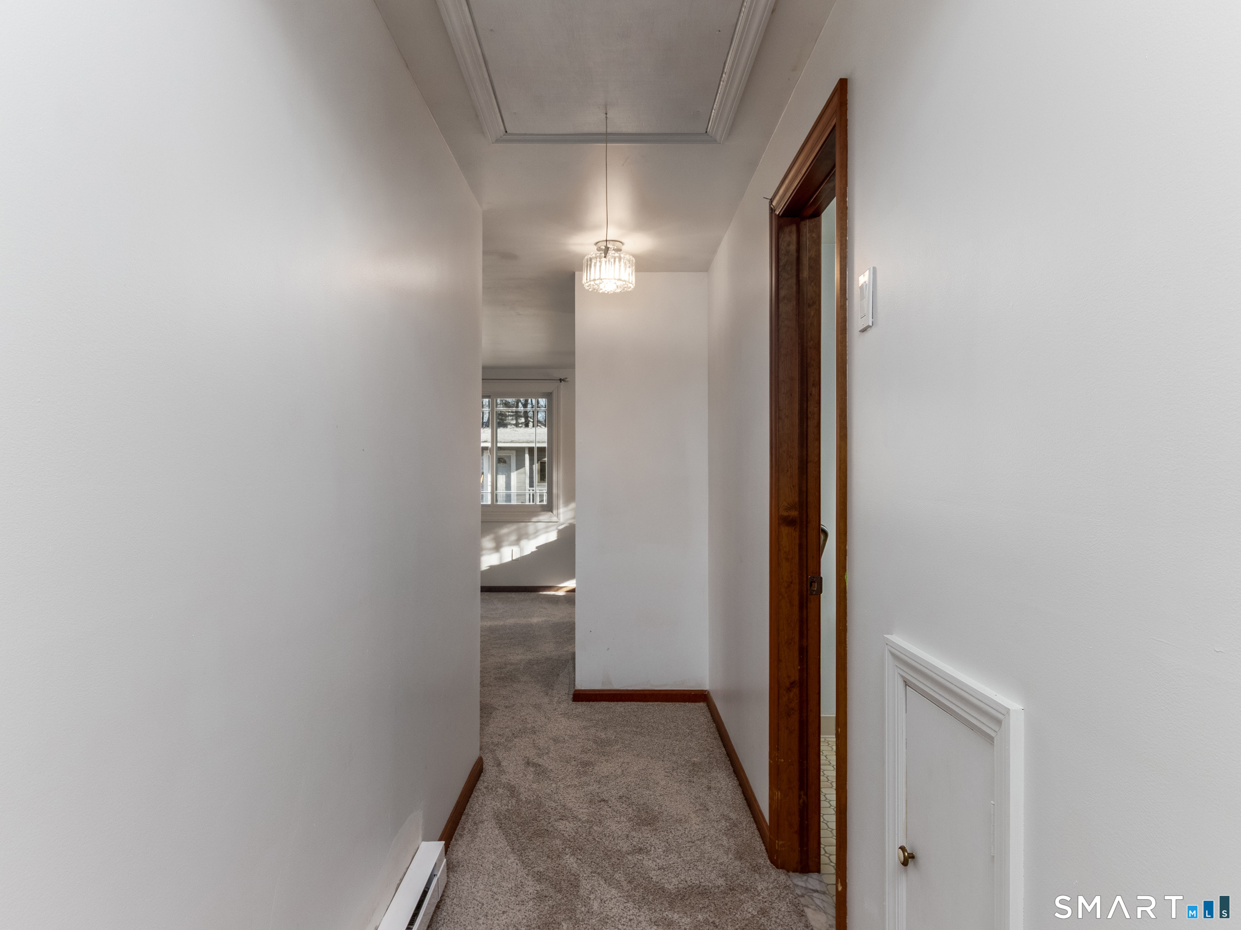 33 Ryegate Terrace Monroe, CT 06468 - Photo 19 of 38 Access from the Family Room