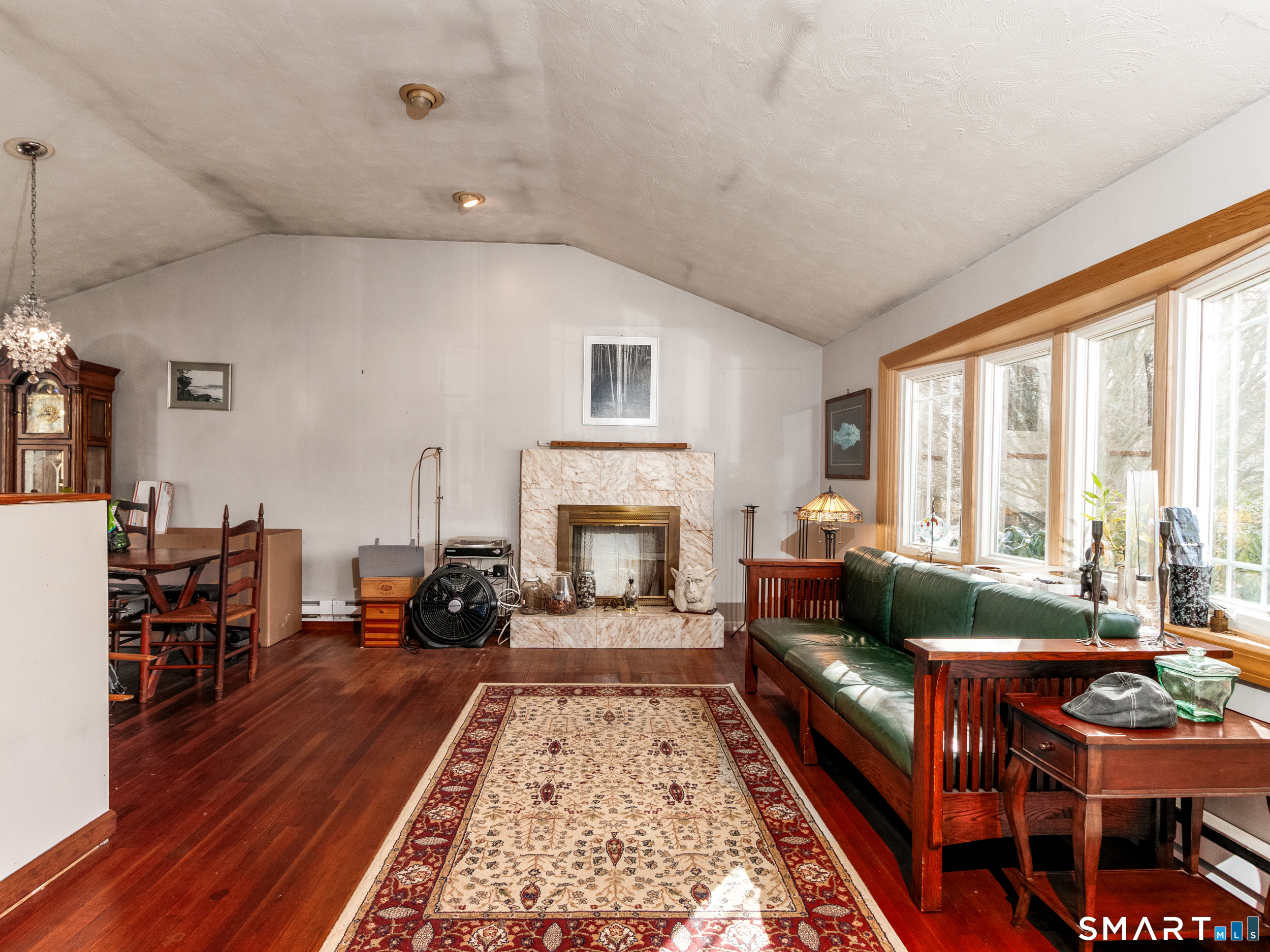 33 Ryegate Terrace Monroe, CT 06468 - Photo 4 of 38