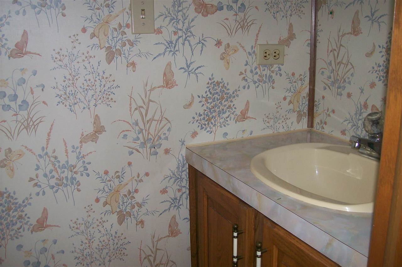 4 North Elderberry Lane Rochester, NH 03867 - Photo 13 of 13 Gallery Image 13