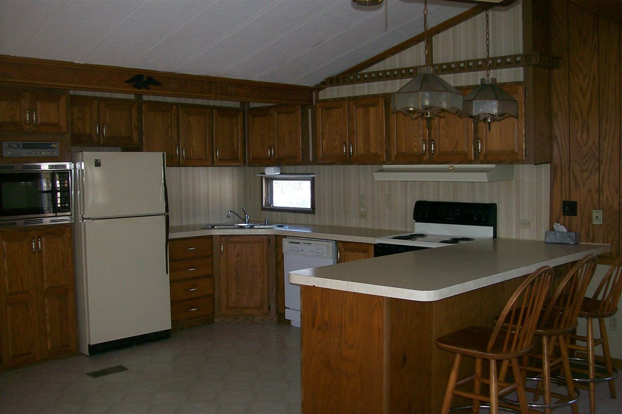 4 North Elderberry Lane Rochester, NH 03867 - Photo 6 of 13 Gallery Image 6
