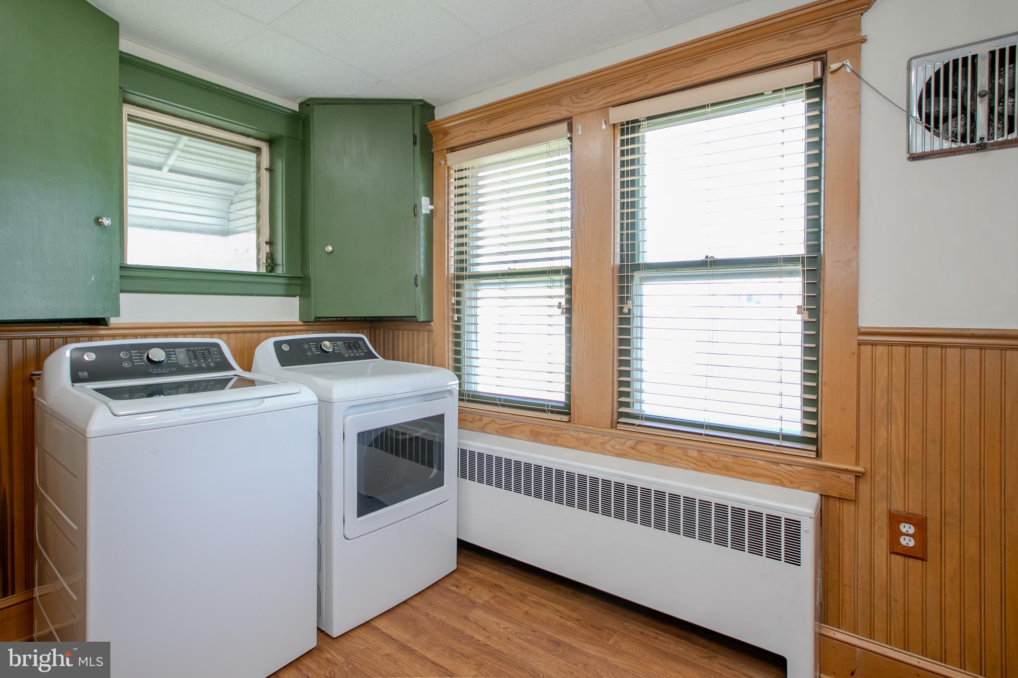 46 Morgan Avenue Hamilton, NJ 08619 - Photo 16 of 39 Laundry Room with Washer & Dryer