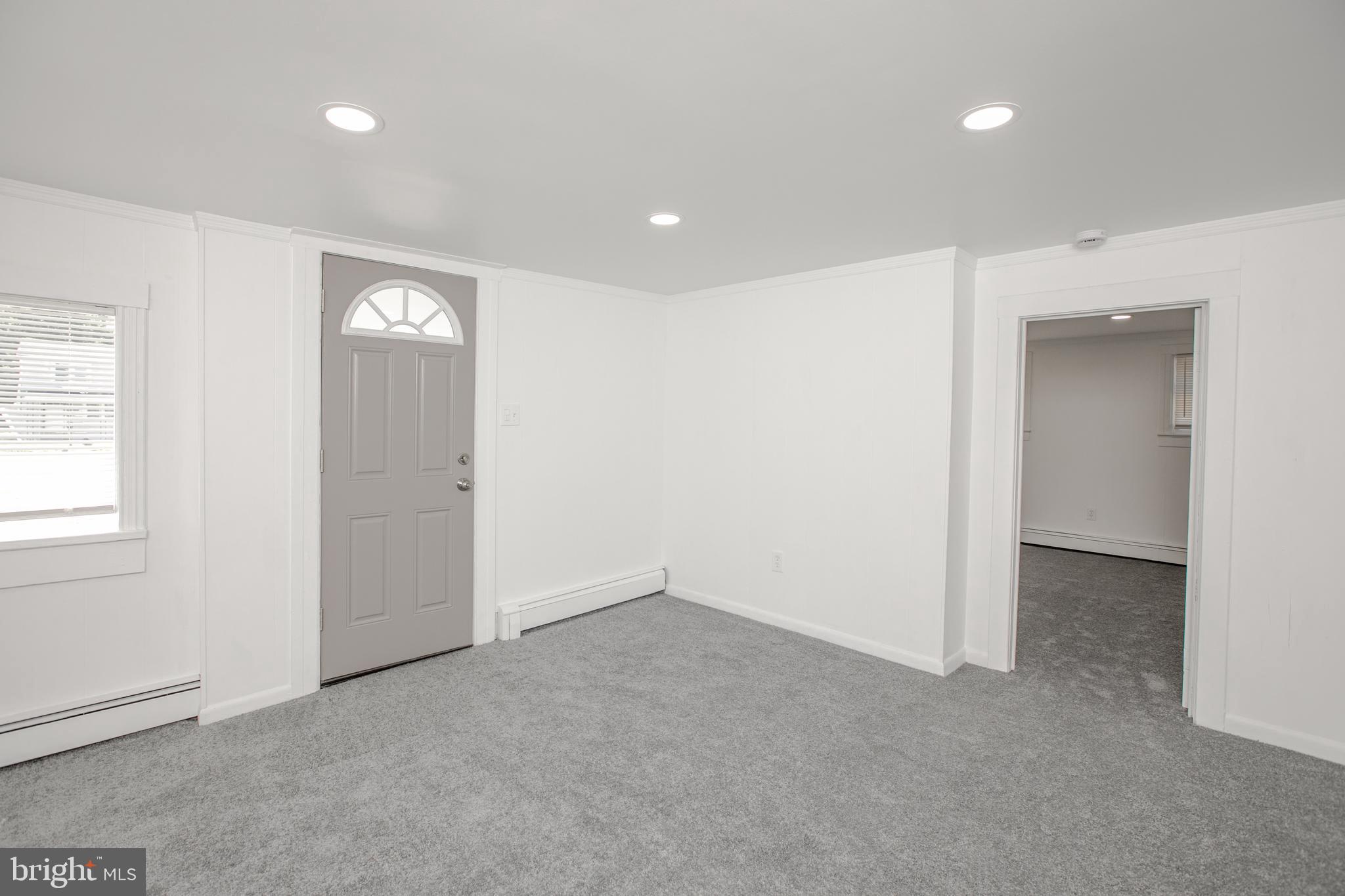 46 Morgan Avenue Hamilton, NJ 08619 - Photo 28 of 39 Living Room