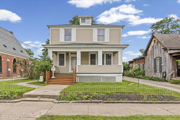 $229,900 | 204 West 5th Street, Fulton, MO 65251