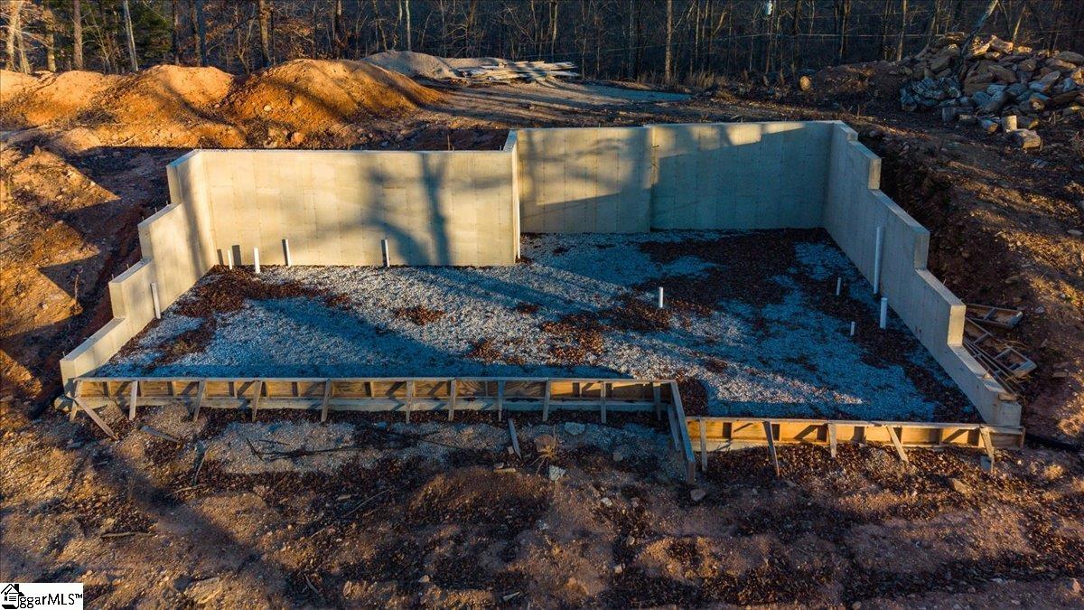 157 Ridge Point Road Easley, SC 29640 - Photo 9 of 18