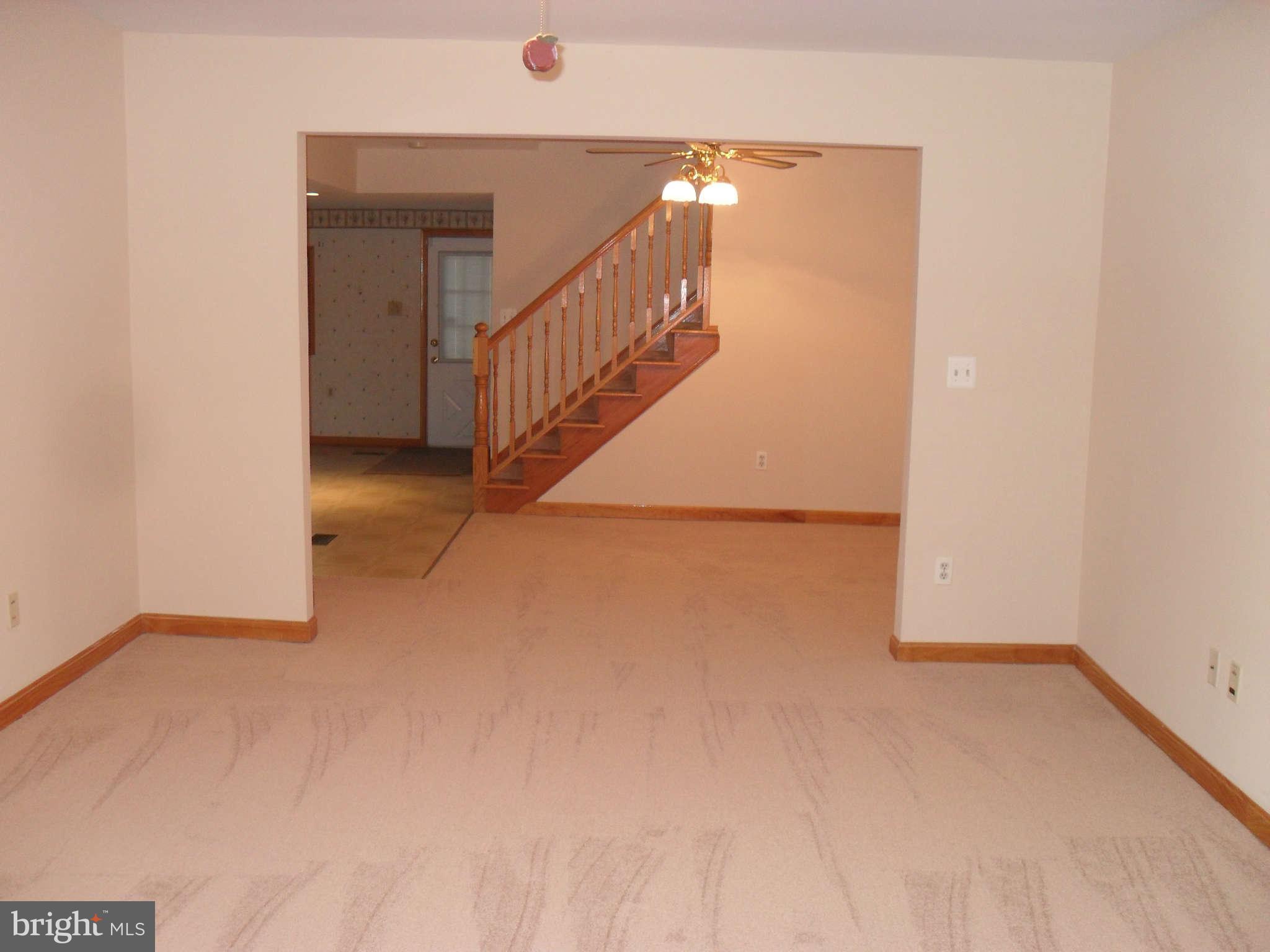 1500 Clayton Road Joppa, MD 21085 - Photo 10 of 18 Living Room