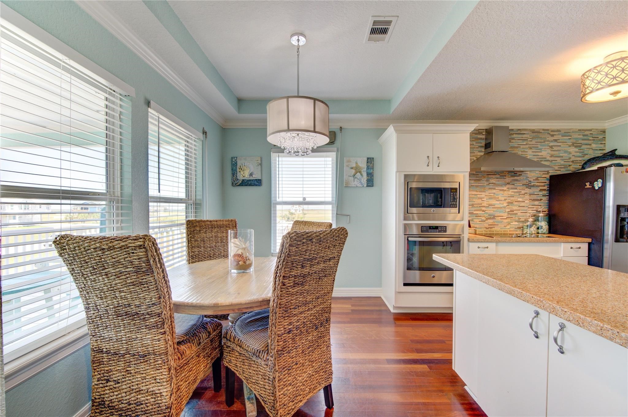 3915 Kiva Road Galveston, TX 77554 - Photo 8 of 44