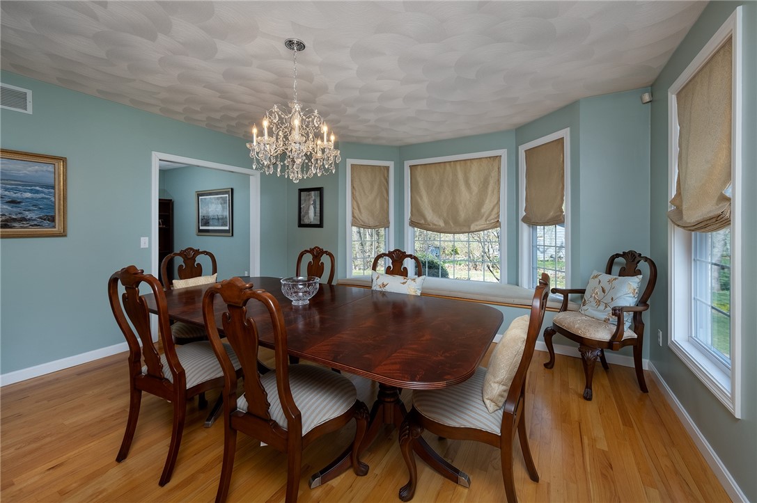 9 Meadowbrook Road Lincoln, RI 02865 - Photo 25 of 39 Gallery Image 25