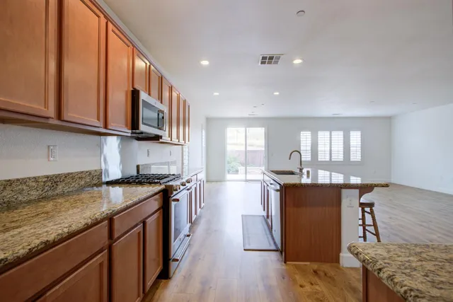 $549,000 | 21100 Varietal Court, Patterson, CA 95363