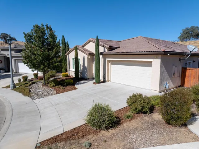 $549,000 | 21100 Varietal Court, Patterson, CA 95363