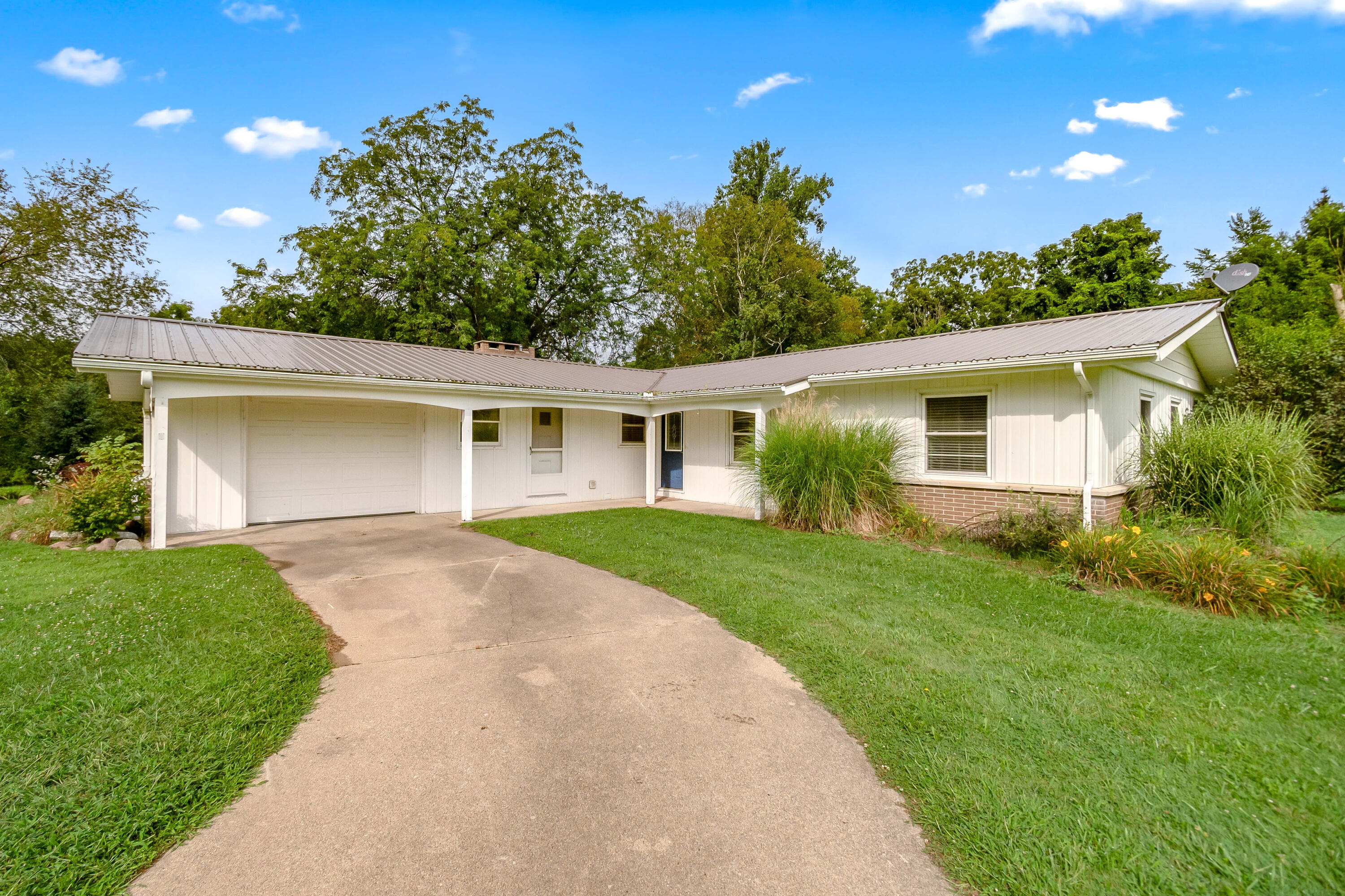 664 Marshall Road Coldwater, MI 49036 - Photo 1 of 40 2