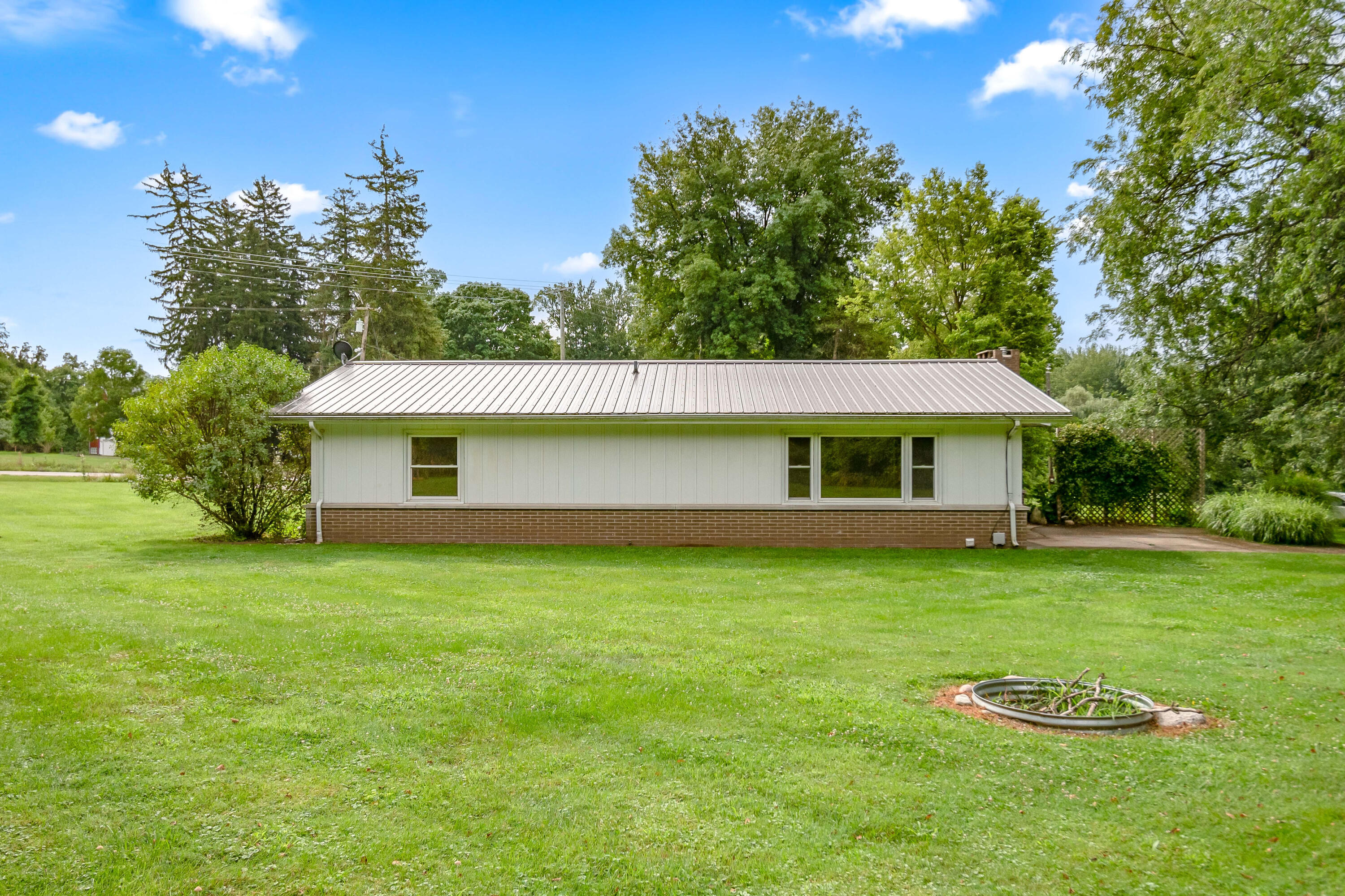 664 Marshall Road Coldwater, MI 49036 - Photo 33 of 40 9