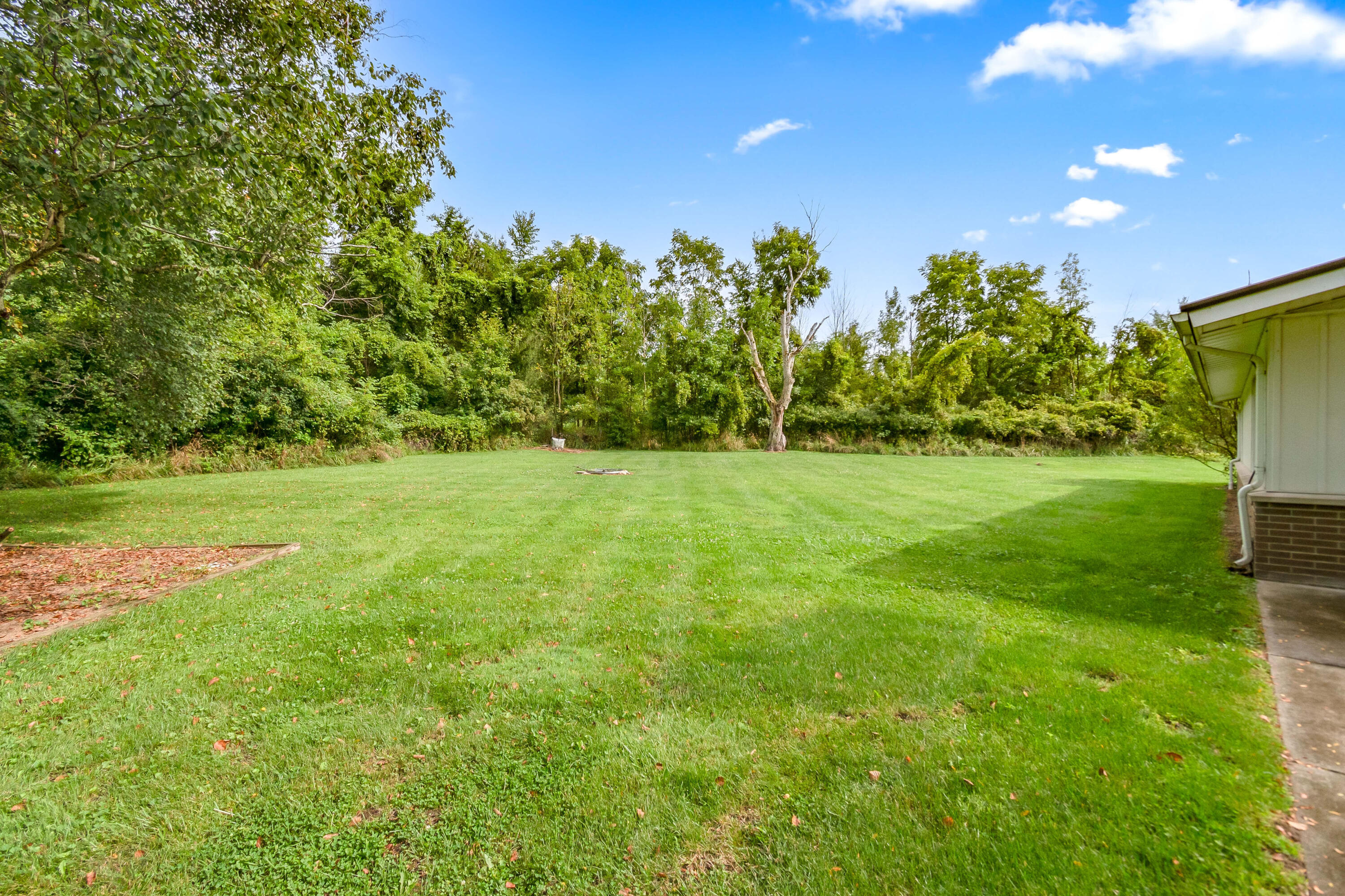 664 Marshall Road Coldwater, MI 49036 - Photo 36 of 40 11