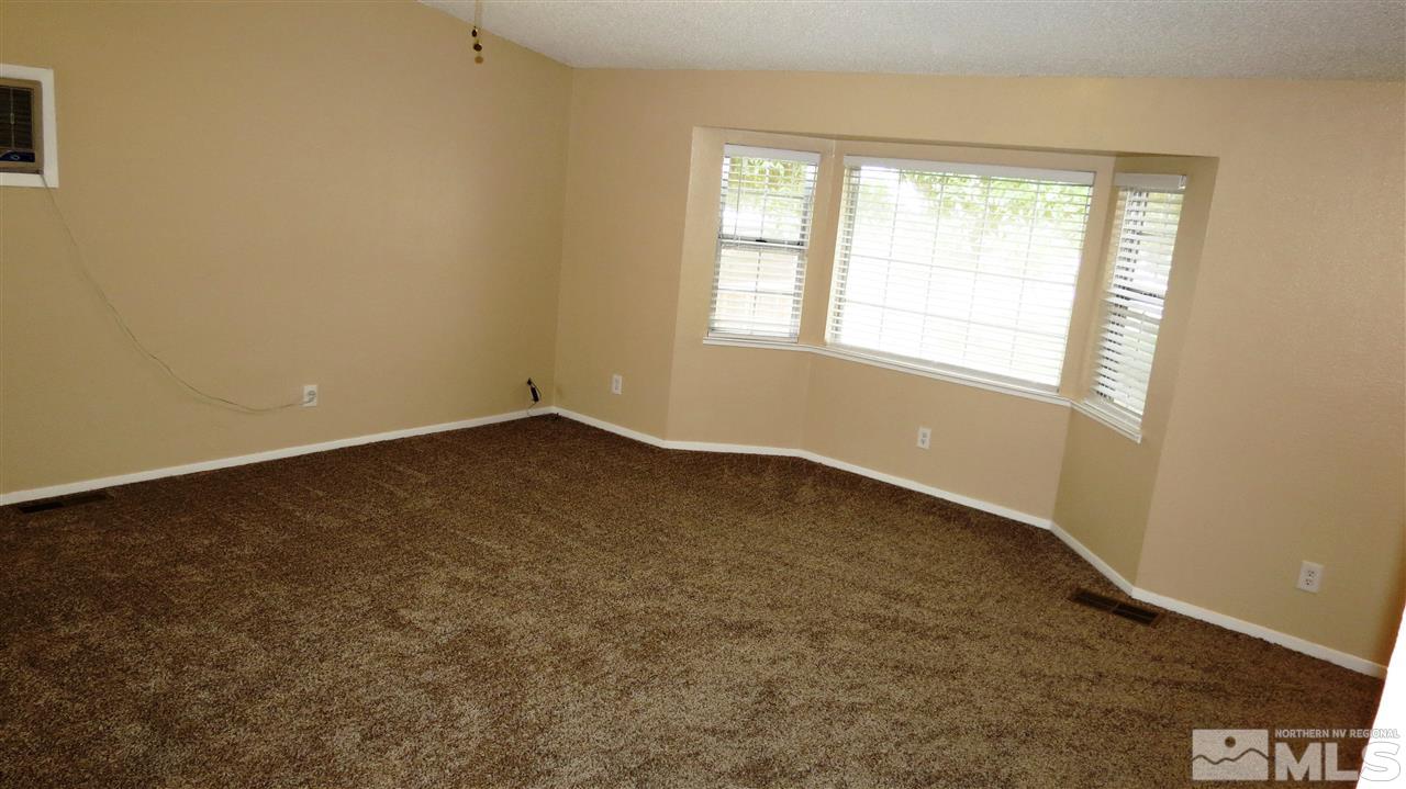 8615 Corrigan Way Reno, NV 89506 - Photo 4 of 25 Photo 4