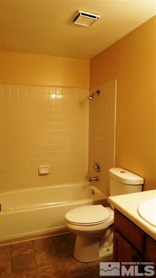 8615 Corrigan Way Reno, NV 89506 - Photo 10 of 25 Photo 10