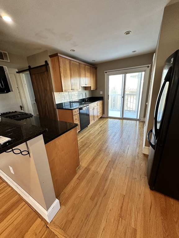 46 Semont Road, Unit 3 Boston, MA 02124 - Photo 4 of 12 Gallery Image 4