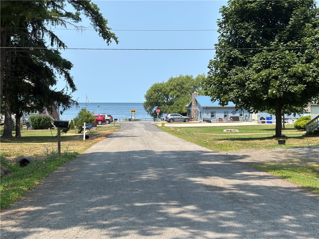 916 Sunset Beach Road Carlton, NY 14571 - Photo 9 of 12