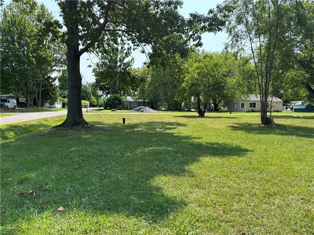 $69,900 | 916 Sunset Beach Road, Carlton, NY 14571