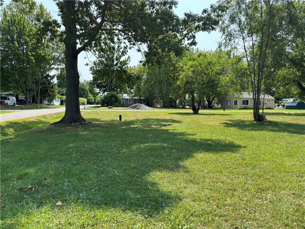 916 Sunset Beach Road Carlton, NY 14571 - Photo 10 of 12