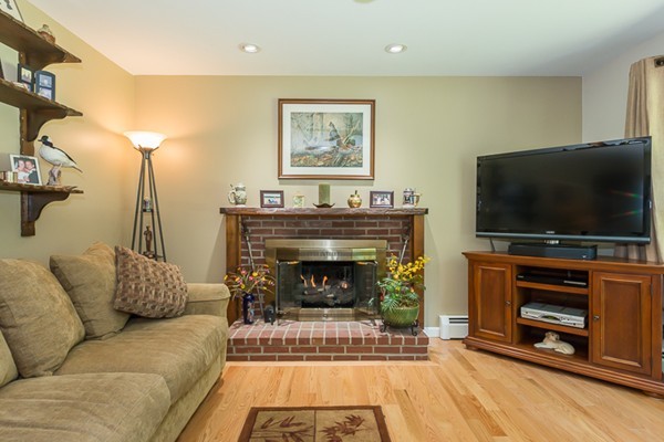100 Folly Mill Road Salisbury, MA 01952 - Photo 6 of 25 Gallery Image 6