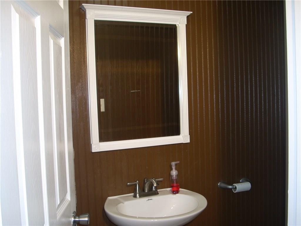 3744 Ruckle Street Indianapolis, IN 46205 - Photo 16 of 32 Gallery Image 16