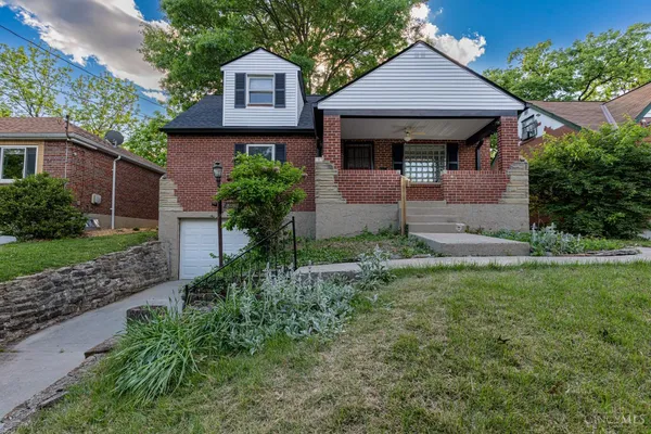 $254,900 | 6429 Aspen Way, Cincinnati, OH 45224