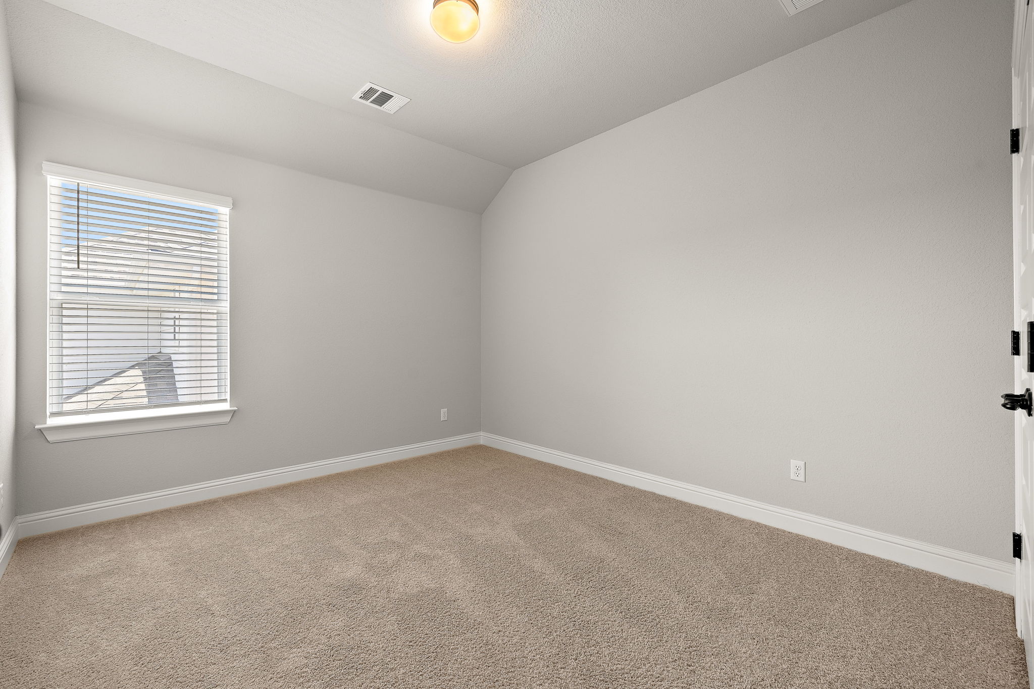232 Stone Cyn Drive Georgetown, TX 78628 - Photo 29 of 39